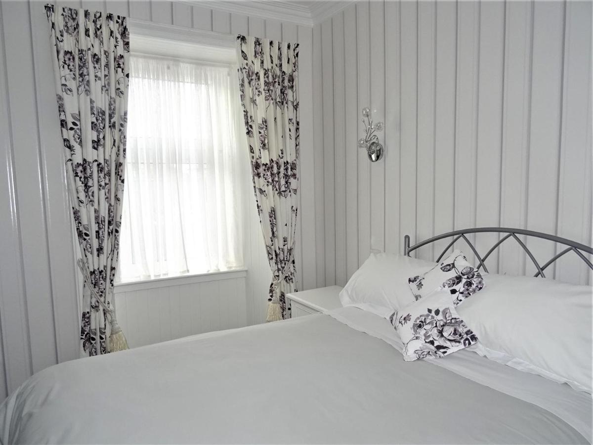 Adam Guest House بيرث المظهر الخارجي الصورة