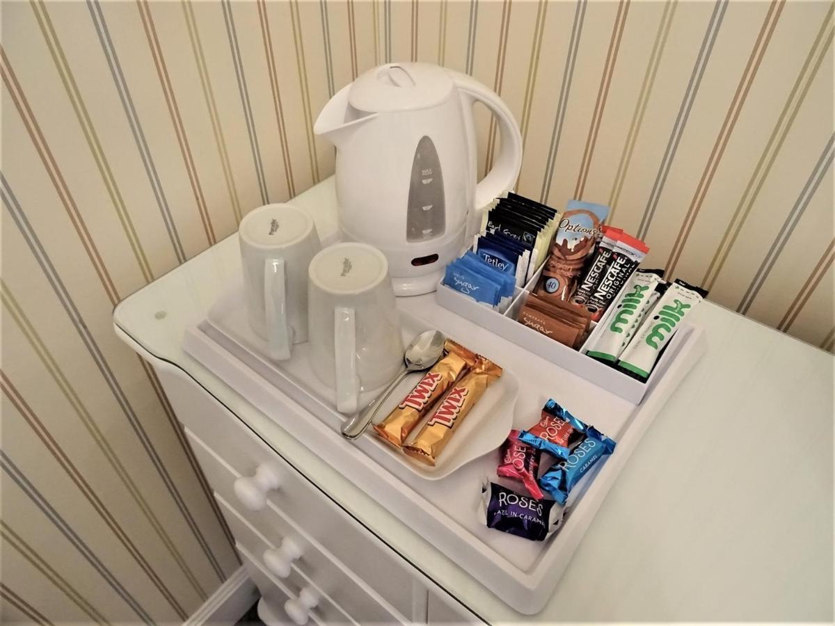 Adam Guest House بيرث المظهر الخارجي الصورة