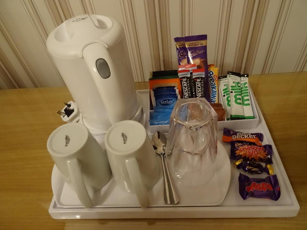 Adam Guest House بيرث المظهر الخارجي الصورة