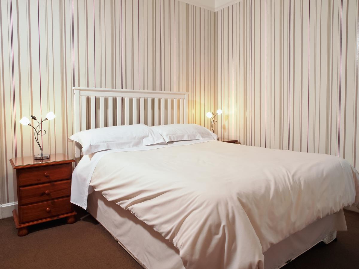 Adam Guest House بيرث المظهر الخارجي الصورة